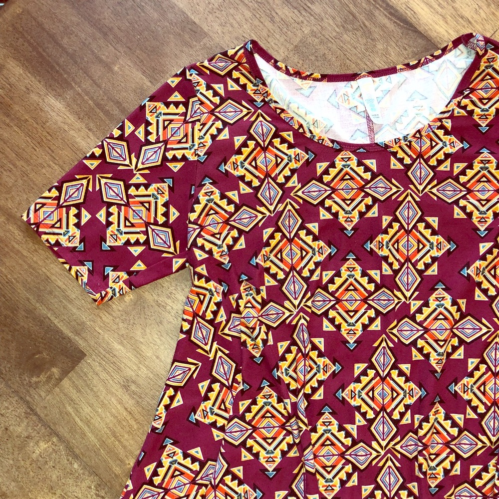 Lularoe Perfect T - leggings material!